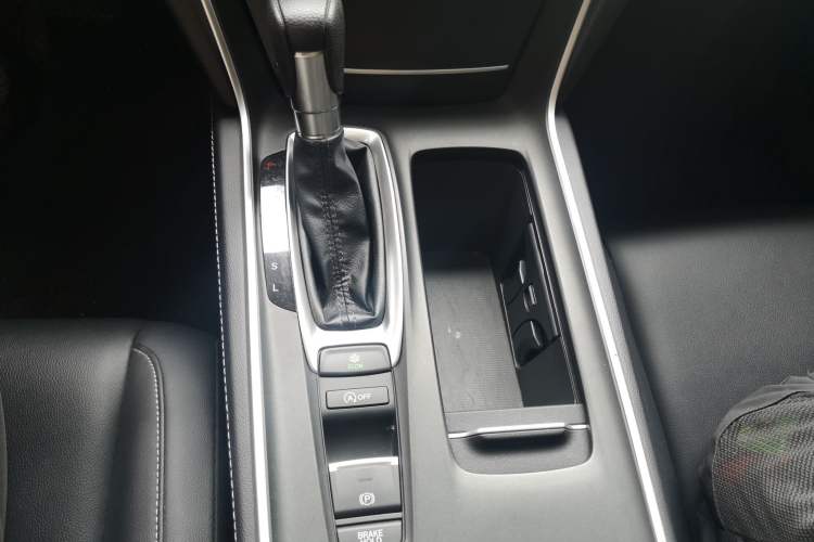 Used Honda Inspire 2022 260TURBO Elegant Edition
