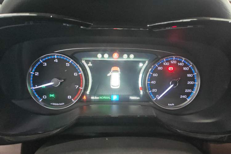 Used GAC Trumpchi GS8 2017 320T Two-Wheel Drive Luxury Smart Connectivity Version (7 Seats)