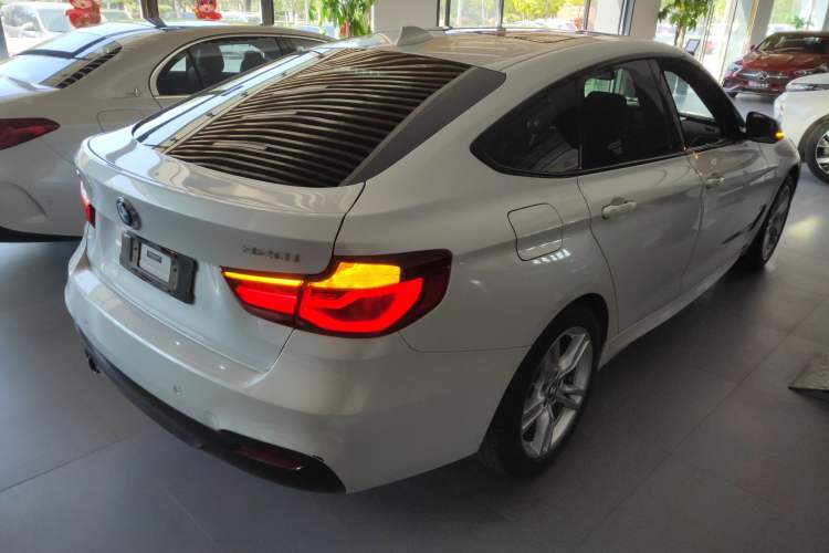 Used BMW 3 Series GT 2020 320i M Sport Package
