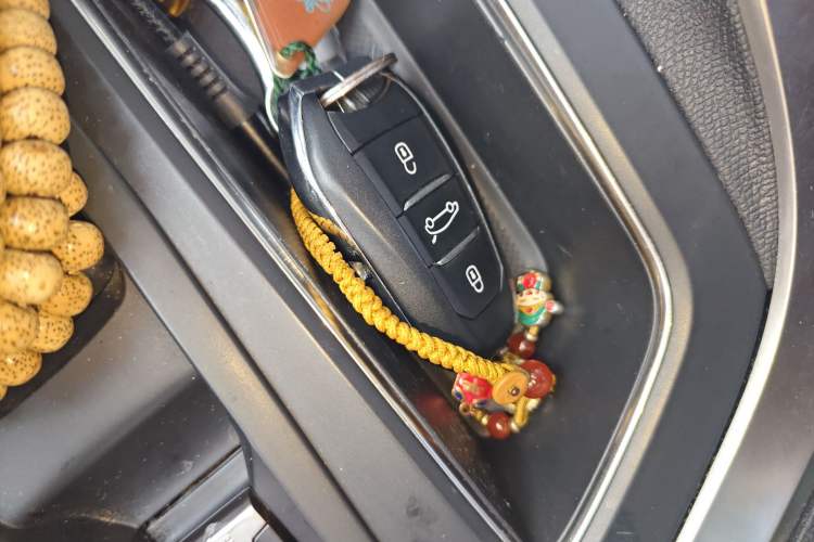 Used Peugeot 4008 2017 380THP Luxury Edition
