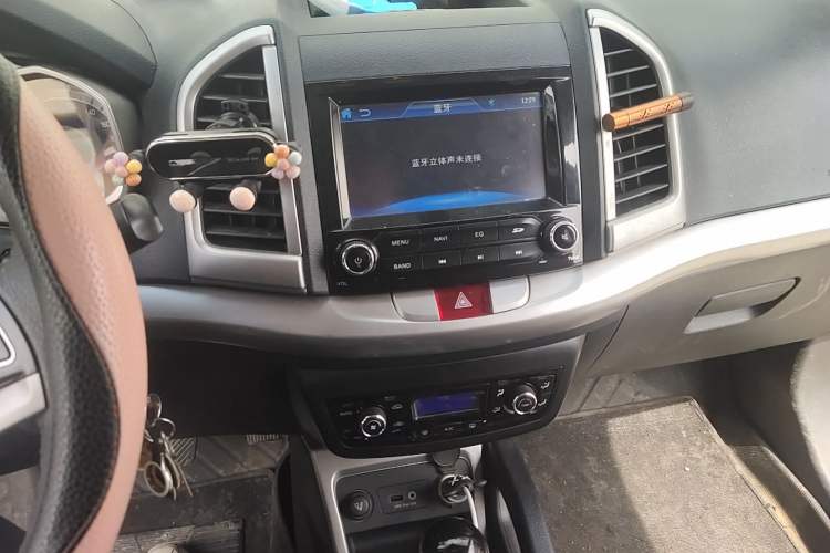 Used JAC Group Refine S3 2014 1.5L CVT Luxury Smart Model Audio And AC Panel