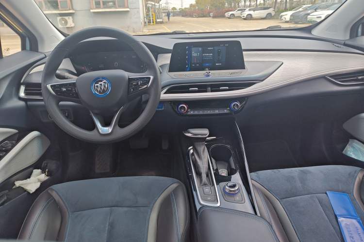Used Buick Velite 6 2019 Connected & Smart Edition Center Console
