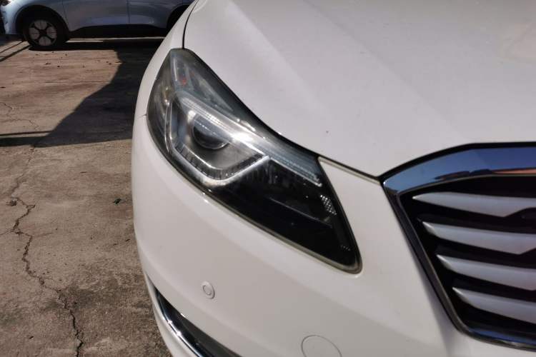 Used Bestune B70 2016 2.0L automatic Comfort trim level
