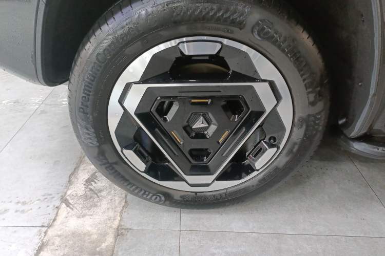 Used Deepal G318 2025 Worry-Free Adventure Edition Four-Wheel Drive Secret Realm Version
