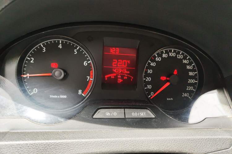 Used Volkswagen Santana 2013 1.6L Manual Fashion Edition Instrument Cluster