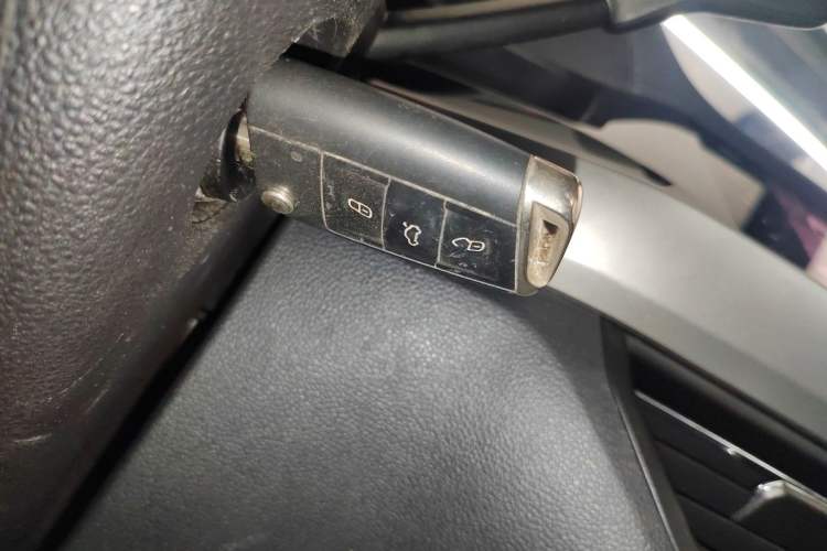 Used Volkswagen Lavida 2021 1.5L Automatic Comfort Edition
