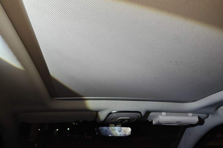 Used BYD Tang 2019 2.0T Automatic SmartConnect Luxury Version 5 Seats China VI Standard
