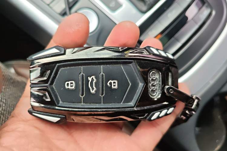 Used Audi Q5 2017 Plus 40 TFSI Technology Model Vehicle Key