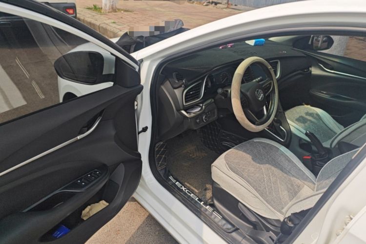 Used Buick GT 2018 18T Automatic Elite Model