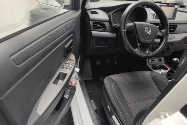 Used Dongfeng Fengon 330 