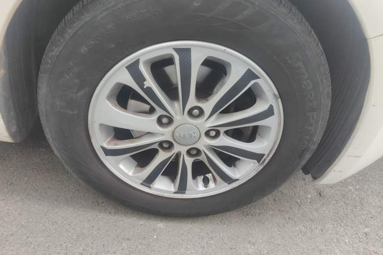 Used Kia K3 2013 1.6L Manual GL