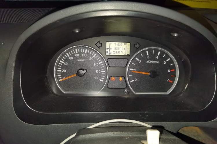 Used BAIC Weiwang 205 2013 1.0L Joy version Instrument Cluster