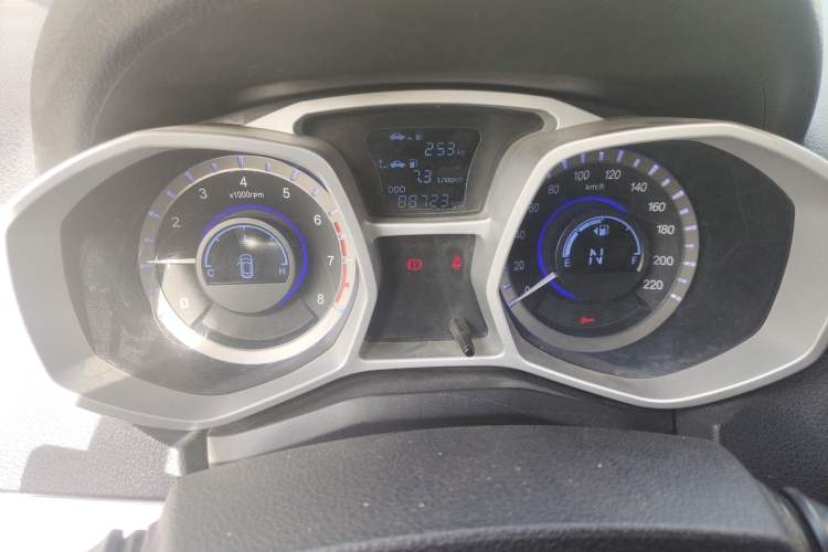 Used JAC Group Refine S3 2016 1.5L CVT Luxury Smart Version Instrument Cluster