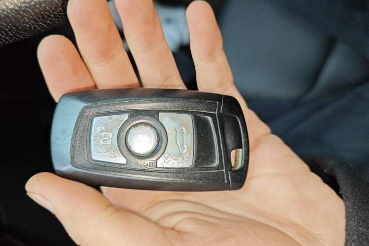 Used BMW 3 Series 2017 318Li Fashion Model Vehicle Key