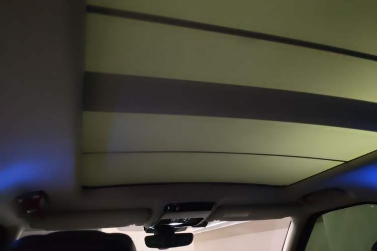 Used Land Rover Range 2018 3.0 SC V6 Vogue SE Long-Wheelbase Edition Headliner