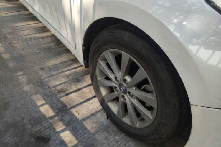 Used Hyundai Mistra 2014 1.8L Automatic Smart GLS