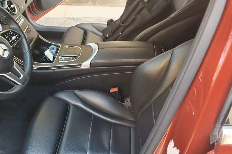 Used Mercedes-Benz C-Class 2019 C 180 L Fashion Edition Sport Version Left Front Seat