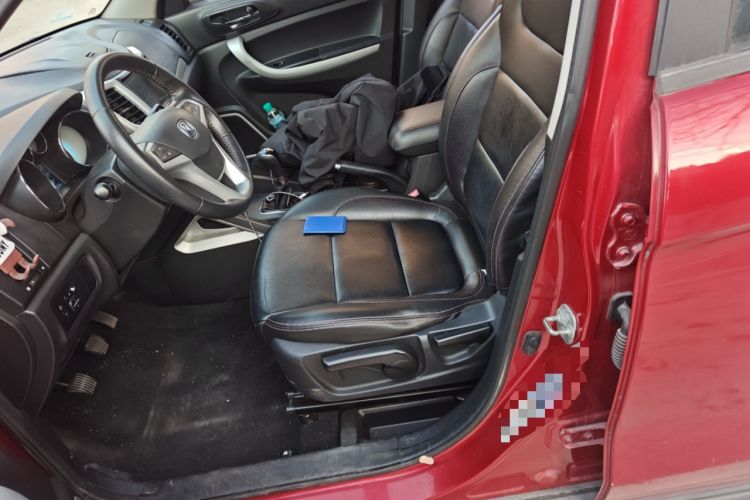 Used Changan CS35 2015 1.6L Manual Luxury Model China IV Standard