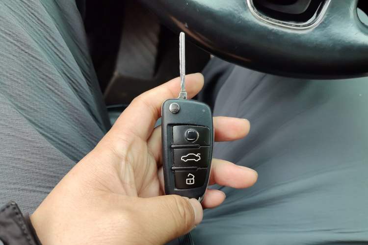 Used Audi Q3 2015 35 TFSI Comfort Model