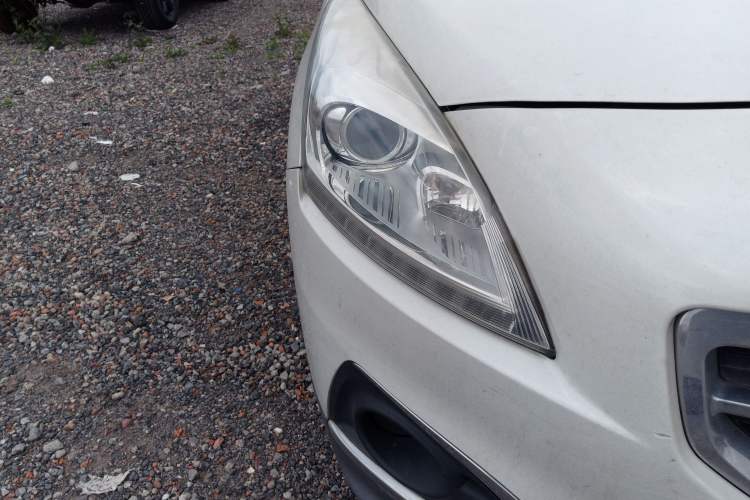 Used Peugeot 3008 2015 1.6THP Automatic Classic Edition