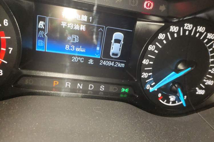 Used Ford Mondeo 2020 EcoBoost 180 Stylish Model Odometer Close Up