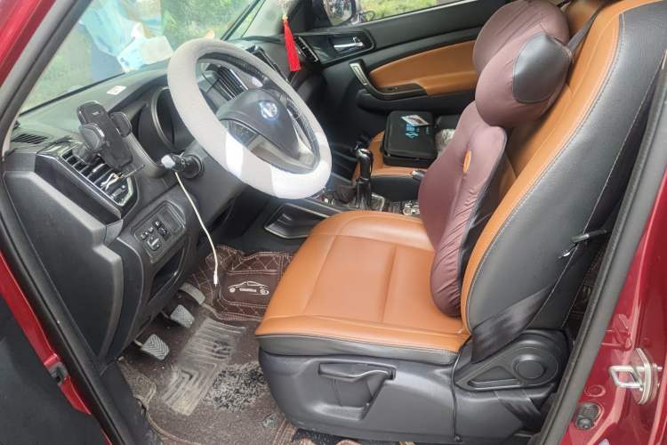 Used CHANGAN OSHAN CX70 2016 1.6L Manual Luxury Model Left Front Seat