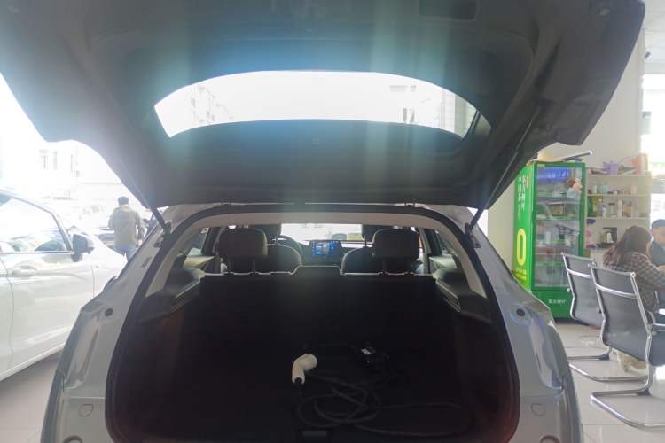 Used Buick Velite 6 2022 Plug-in Hybrid Connected Smart Edition Trunk