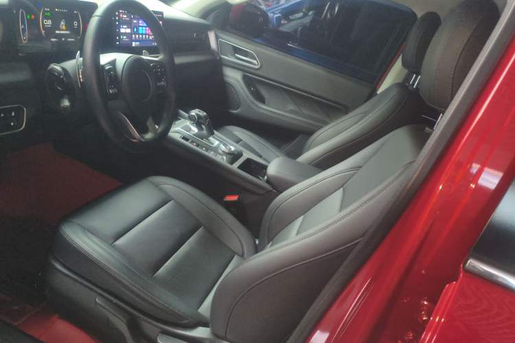 Used Great Wall Poer 2024 2.4T Passenger Version Automatic Diesel 4x4 Comfort Trim
