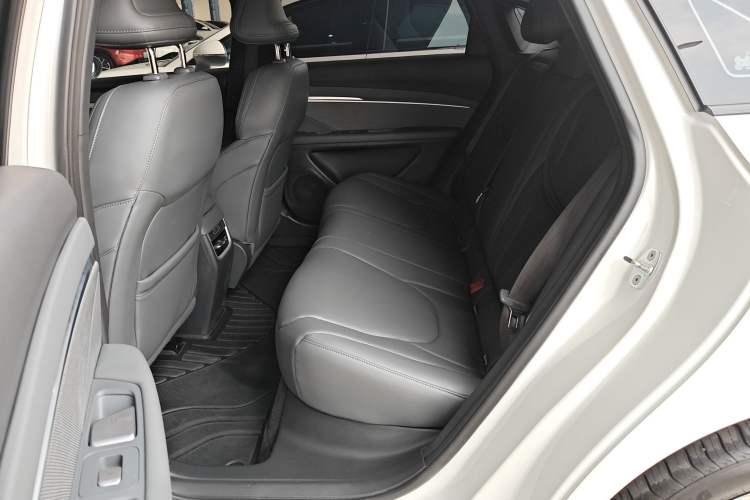 Used XPeng MONA M03 2024 620 with Ultra-Long Range
