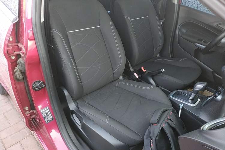 Used Ford Fiesta 2013 Hatchback 1.5L Automatic Fashion Edition