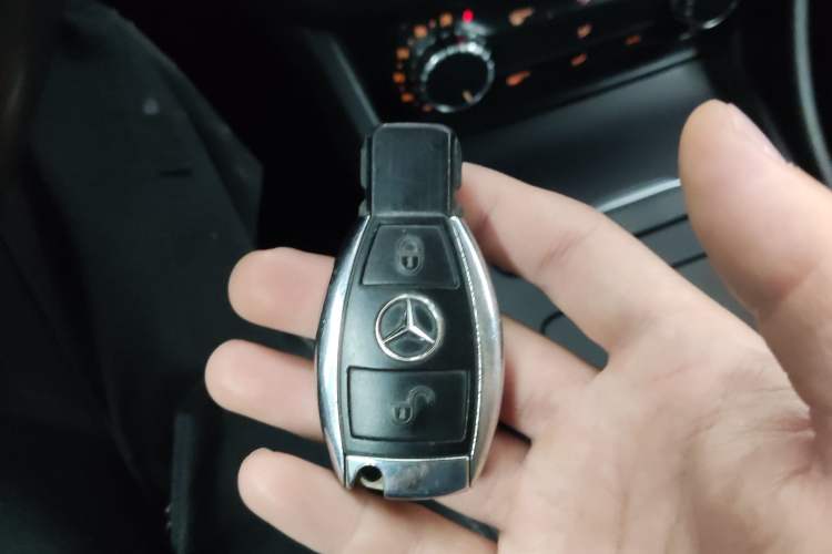 Used Mercedes-Benz GLA 2015 GLA 220 4MATIC Fashion Model
