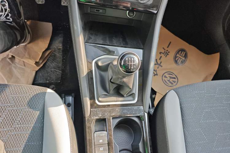 Used Jetta VS5 2024 280TSI Manual Pioneer Edition