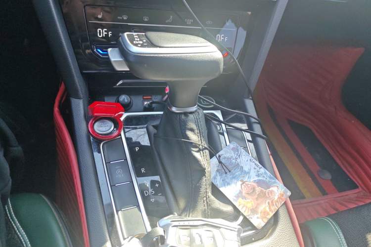 Used Volkswagen Magotan 2020 330TSI DSG Leading Model
