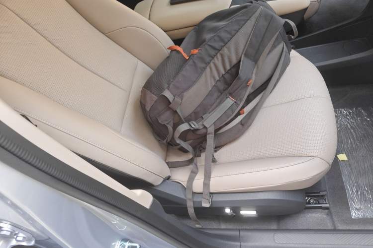 Used Dongfeng NAMMI 06 2025 401 Pro