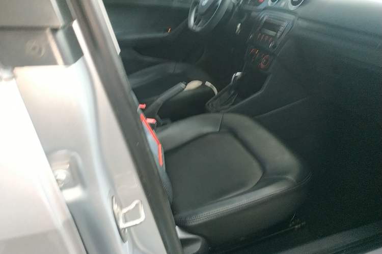 Used Volkswagen Jetta 2017 1.5L Automatic Fashion Model