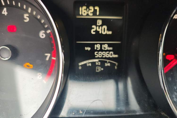 Used Volkswagen Sagitar 2018 1.6L Manual Comfort Model