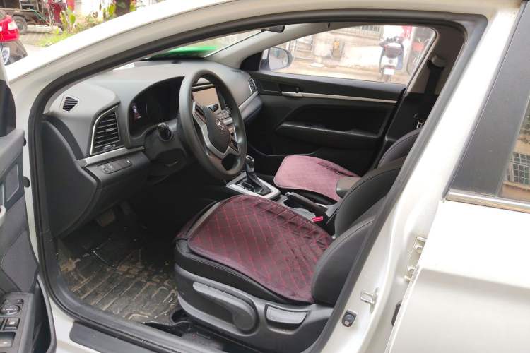 Used Hyundai Elantra (6th Generation / Lingdong) 2016 1.6L Automatic ZhiXuan – Elite Version
