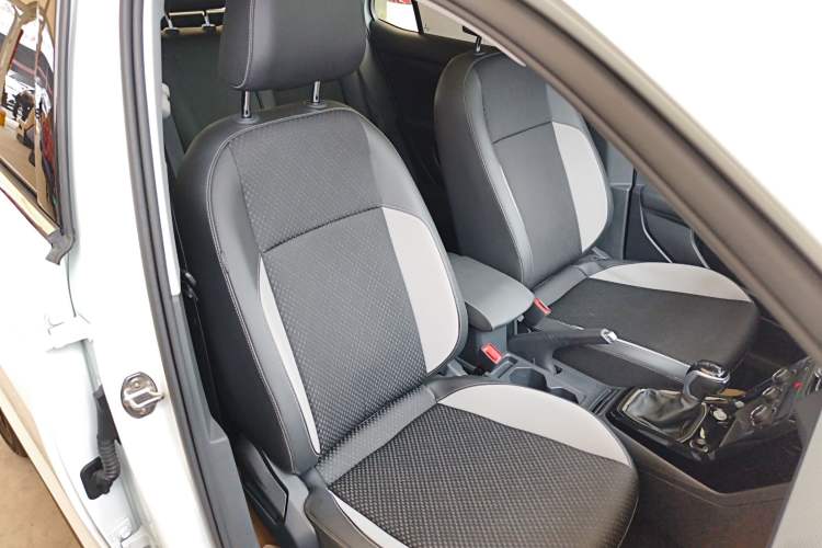 Used Volkswagen Tacqua 2023 200TSI DSG Joy-Connect Edition
