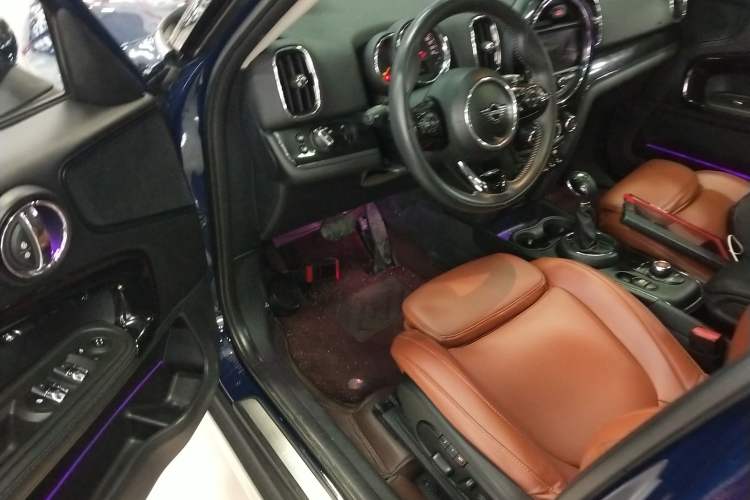 Used MINI Countryman 2018 1.5T COOPER ALL4 Artist
