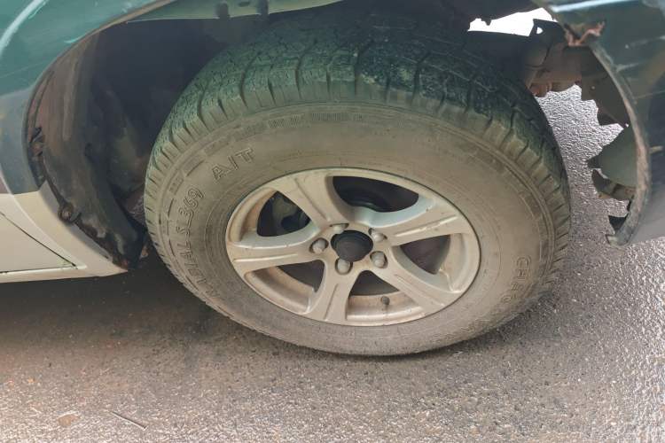 Used Foday Little Superman 2015 2.0T Diesel Long Wheelbase 4F20TCI Right Front Wheel Hub