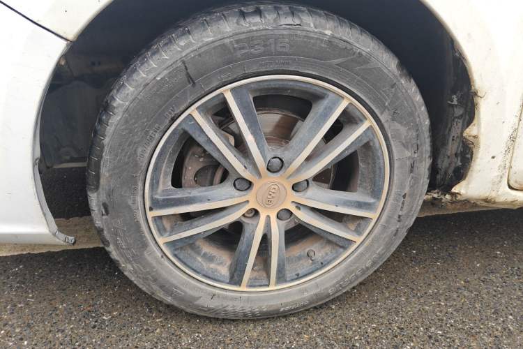 Used BYD Surui 2015 1.5L Manual Luxury Model