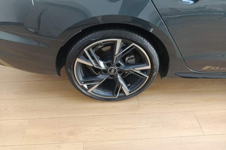 Used Audi A4L 2024 40 TFSI quattro RS Performance Package
