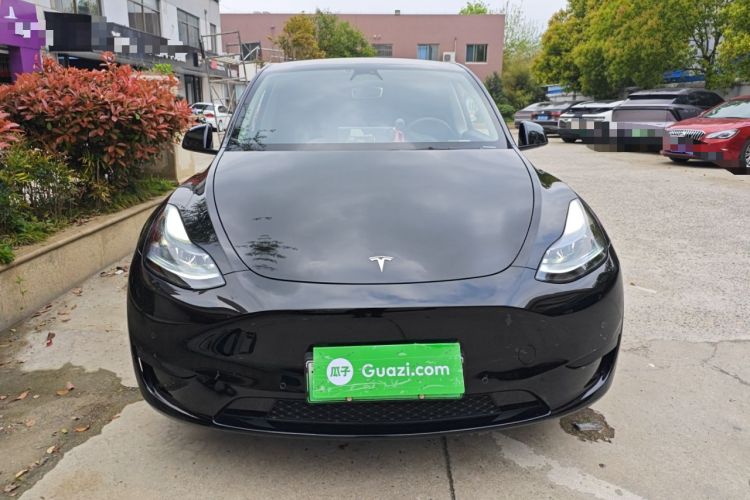 Used Tesla Model Y 2023 Rear-Wheel-Drive Version
