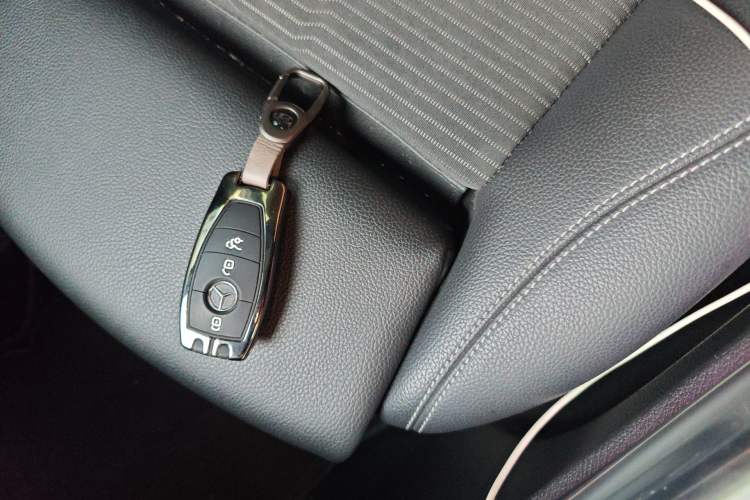 Used Mercedes-Benz B-Class 2021 B 200 Sport Edition Vehicle Key