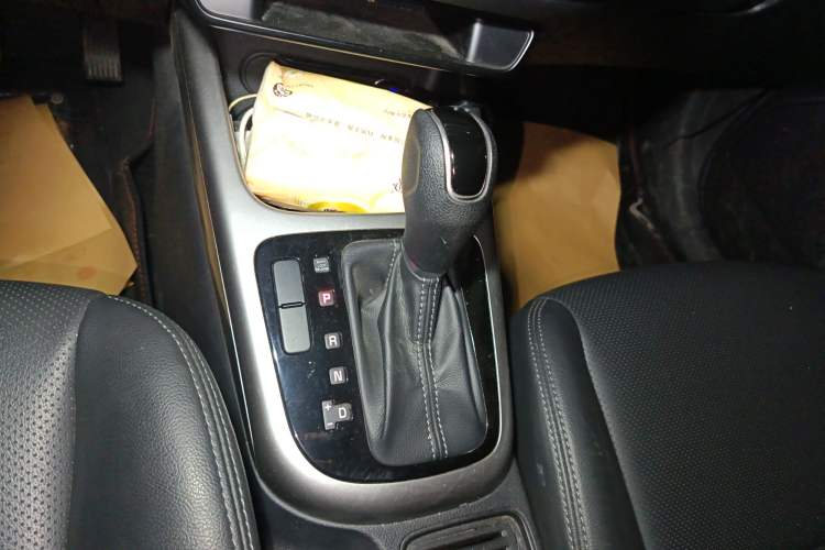 Used Kia KX3 2017 1.6L Automatic Aoya Version