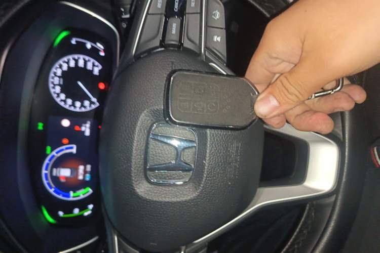 Used Honda Elysion 2022 2.0L eHEV Luxury First Edition Vehicle Key