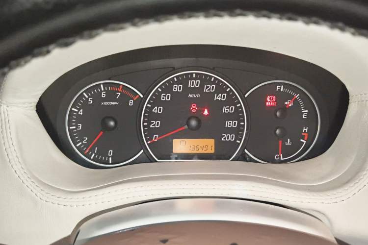 Used Suzuki Swift 2016 1.5L Automatic Fashionable Coolplay Edition
