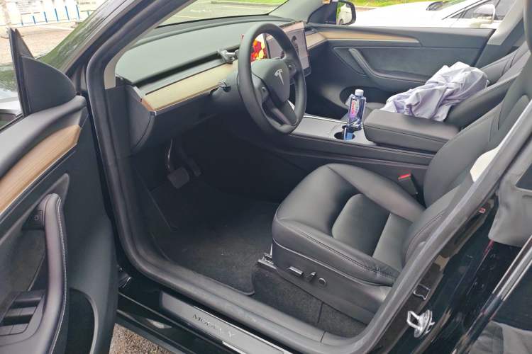 Used Tesla Model Y 2022 Revised Version Rear-Wheel Drive Driver Seat