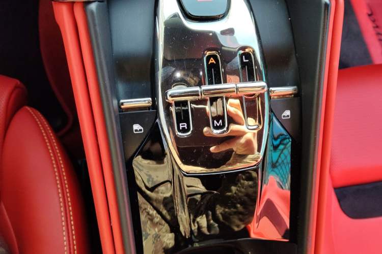 Used Ferrari Roma 2020 3.9T V8