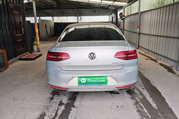 Used Volkswagen Magotan 2018 Facelift 330TSI DSG Luxury Model
